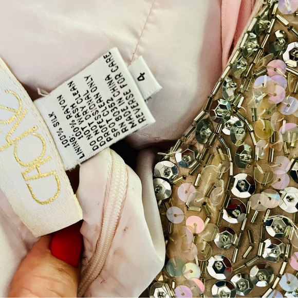 Caché Vintage Bsby Pink Sequined/Beaded embellished Halter Neck Dress Sz 4 - Picture 5 of 10